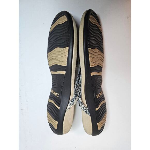 Vionic Karina Slipon Sz9. Snakeskin Pattern. Arch support. Beach. Stylish. Comfy - Picture 4 of 11